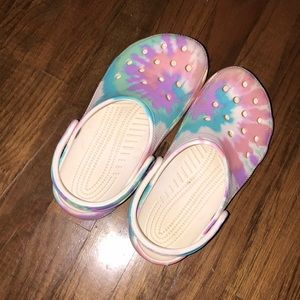 Women’s Tye Dye Crocs